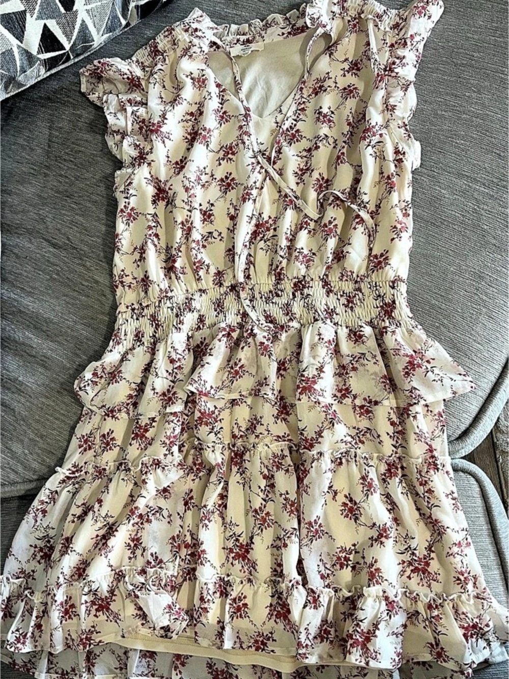 entro Floral Ruffle Tiered Mini Dress Cream & Pink Medium